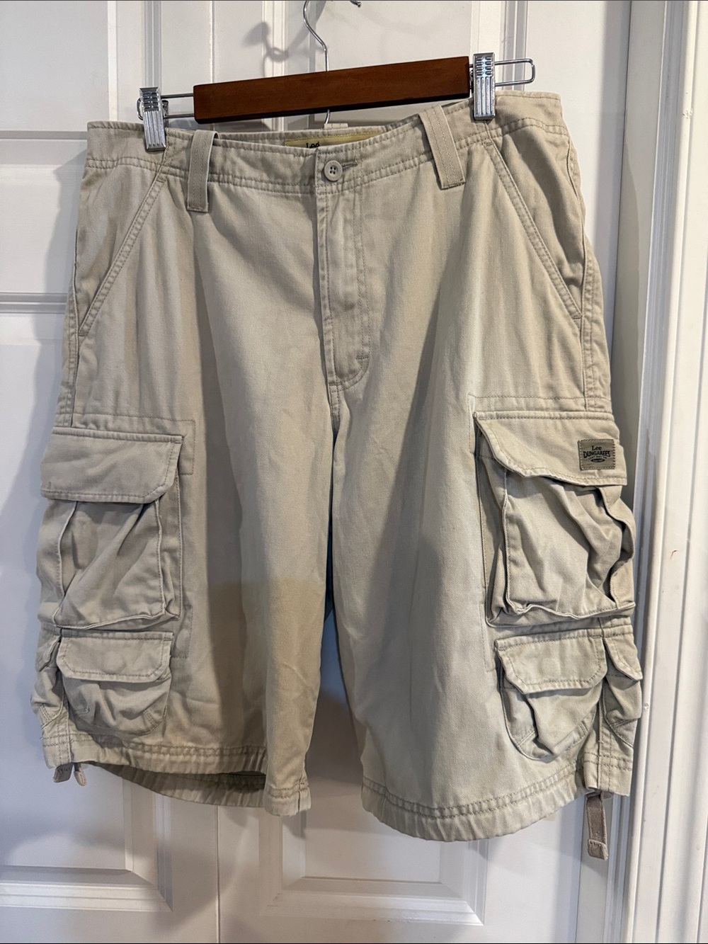 Lee Men's Cargo Shorts in Khaki